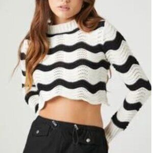 Wavy stripe black and white crop sweater S small F21 NWT
